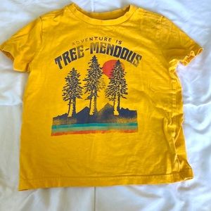 Rumi and Ryder T-shirt 💛🖤